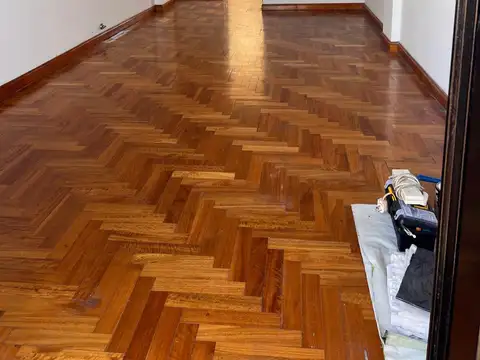 Ameghino 900, Piso 10