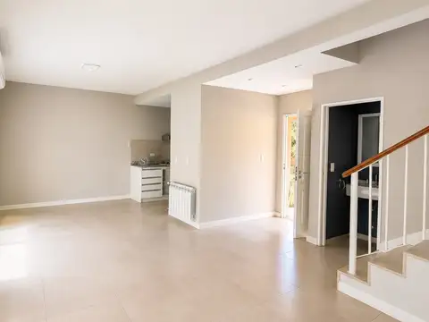 Casa en Alquiler de 2 dormitorios