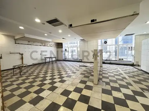 Oficina en Alquiler 111 años