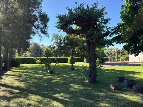 Terreno en Venta 30  mts Fondo