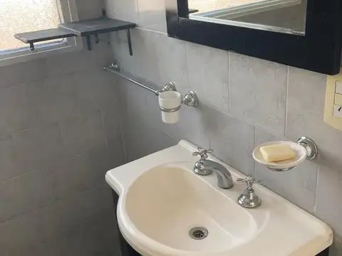 Departamento 1 AMBIENTE SOBRE LA CALLE FLORIDA