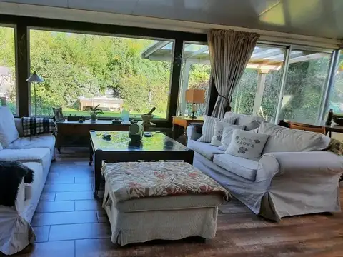 Casa 3 ambientes con 2 baños
