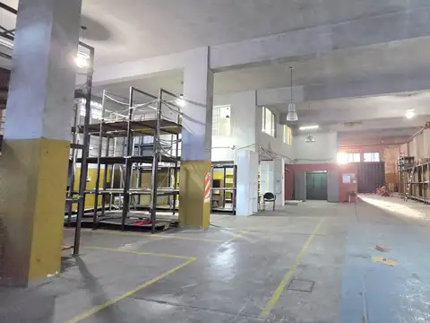 Oportunidad única: Edificio Industrial | Listo para usar