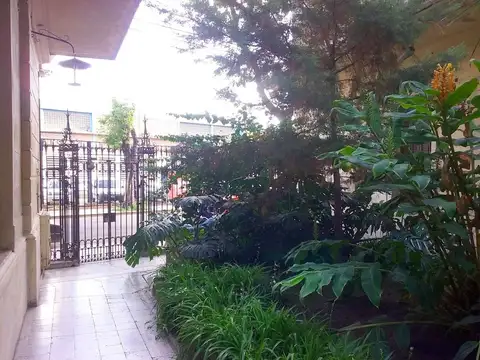 Pte Peron 3000 Balvanera 4amb PB U$180.000