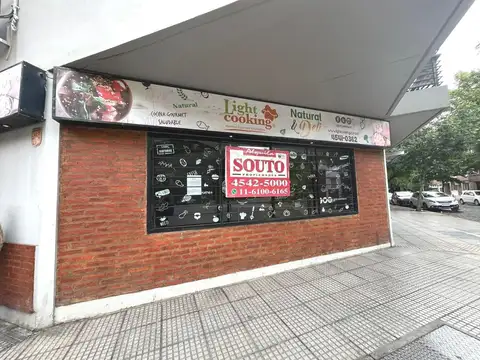 LOCAL  ESQUINA 61 M2 + SOTANO 30 M2 .EDIFICIO DE 16 AÑOS