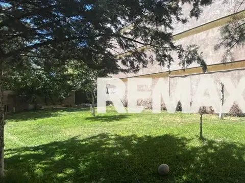 VENTA LOTE CENTRO CINCO SALTOS