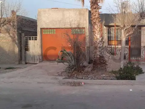 Venta de casa en Rodeo del Medio, Mendoza
