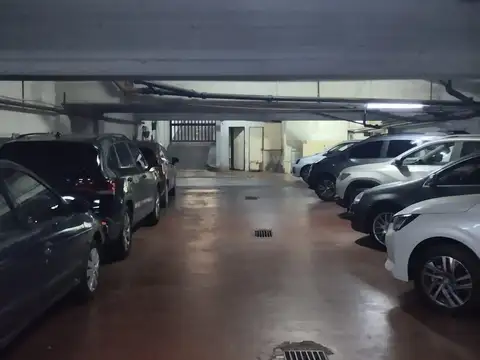 Cocheracubierta  en venta ubicado en Colegiales