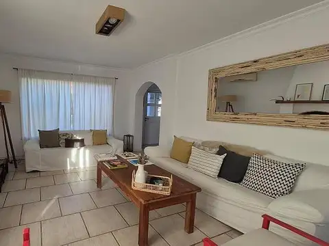 Casa en Alquiler de 4 dormitorios