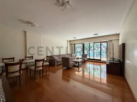 Venta depto 4 ambientes con dependecia y cochera en Palermo chico