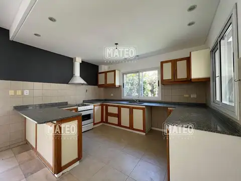 Casa en Venta en Country Club Banco Provincia, USD 260.000