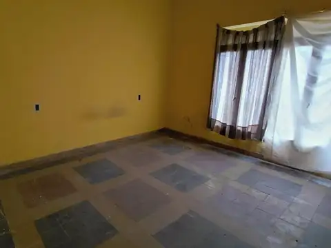 Casa 2 ambientes con 2 baños