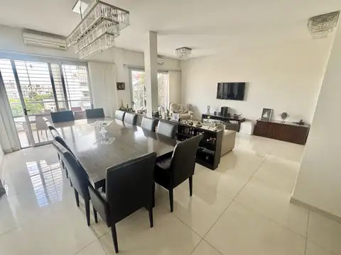 Espectacular Departamento 5 amb 240 M  Full Amenities y Seg 24 hs - Flores