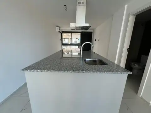 Departamento en Alquiler en Zona Guemes, $ 850.000