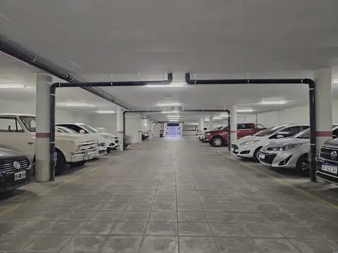 VENTA COCHERAS EN BLOCK 1100 M2 STA RITA ESTRENAR