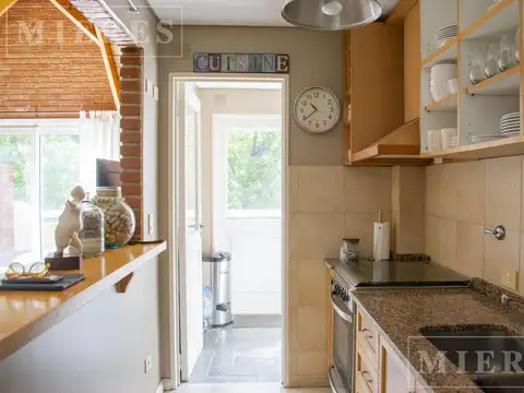 Departamento en Venta con 1 cocheras