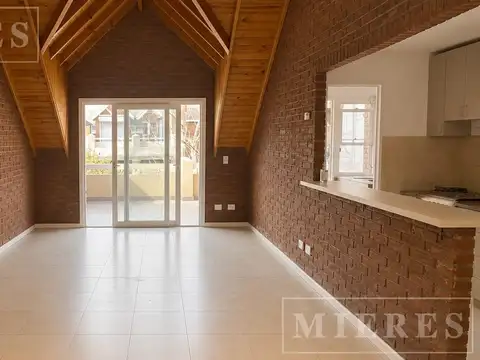 Departamento en Venta en Club de Campo Pueyrredón, USD 175.000