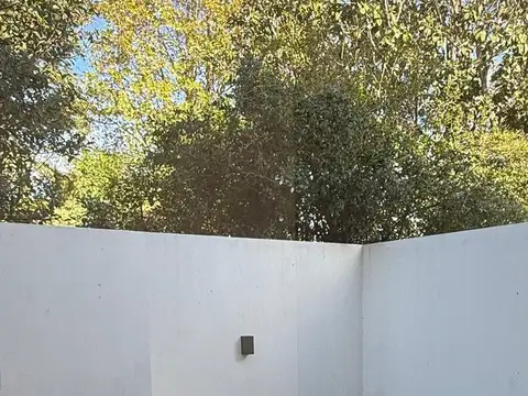 VENTA CASITA 2 DORM BARRIO PARQUE