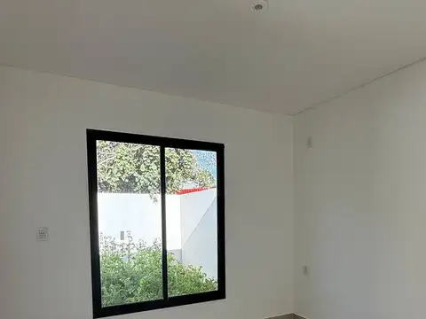 Depto Tipo Casa en Venta en Esperanza, USD 81.000