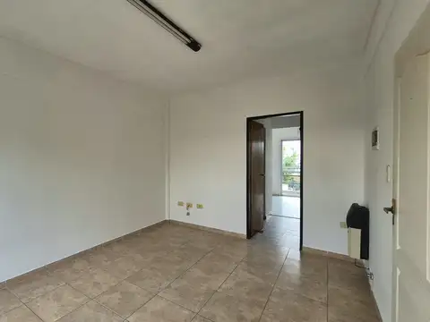 DEPARTAMENTO  SEMIPISO 1 DORM. APTO BANCO - 30 e/55 y 56, LA PLATA al 1200