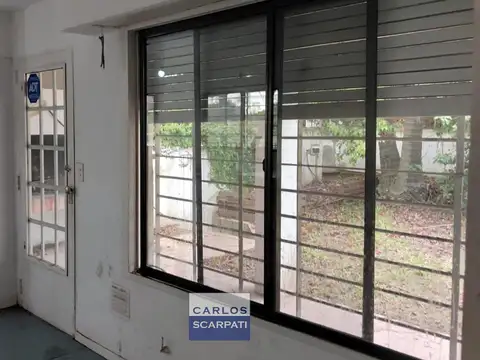 Depto Tipo Casa en Alquiler con 1 cocheras
