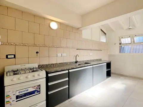 Depto Tipo Casa en Venta en Villa Primera, USD 85.000