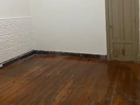Depto Tipo Casa en Alquiler de 3 ambientes