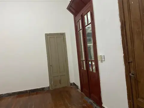 Depto Tipo Casa en Alquiler 60 años