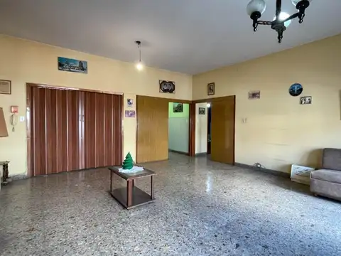 Depto Tipo Casa en Venta en Pablo Podesta, USD 60.000