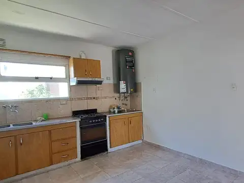 Depto Tipo Casa 3 ambientes con 1 baño