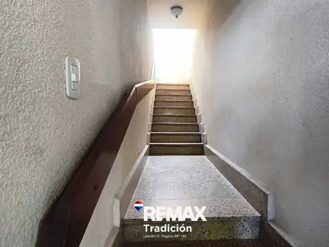 Depto Tipo Casa en Venta 56 años