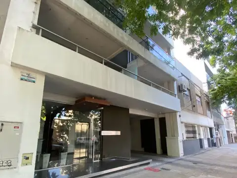 calle 39 1000, Piso 1