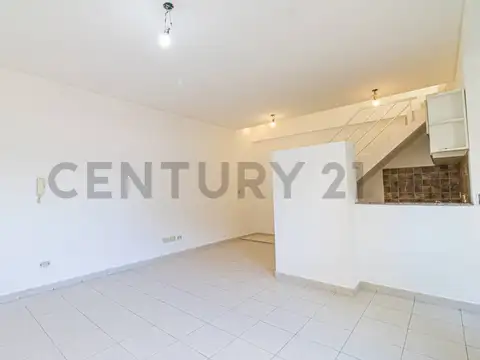 García De Cossio 7000, Piso 1