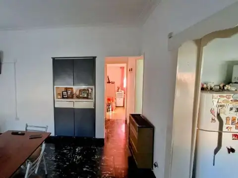 VENTA CASA 3 AMB C/GARAJE AMPLIO - PARQUE
