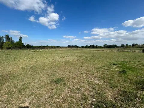 VENTA LOTE 2000 M2 C/ BAJADA PROPIA - CLUB DE CAMPO LA AMANECIDA