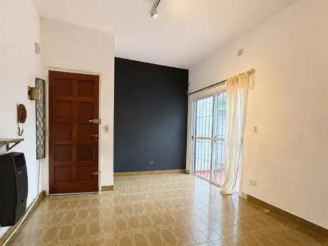Depto Tipo Casa en Alquiler de 2 dormitorios