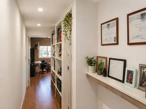 Casa 6 ambientes con 5 baños