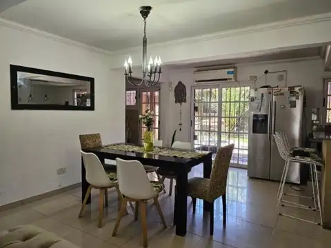 CASA VENTA VILLA UDAONDO ITUZAINGO