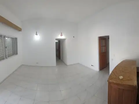 Depto Tipo Casa en Venta en Ramos Mejia, USD 58.000