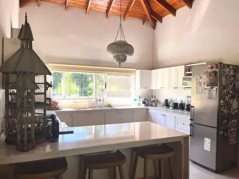 Casa en Venta en Coronel Brandsen, USD 330.000