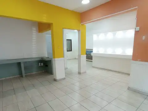 Local en Alquiler en Centro, $ 1.400.000