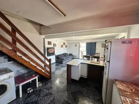 Depto Tipo Casa en Venta 45 años