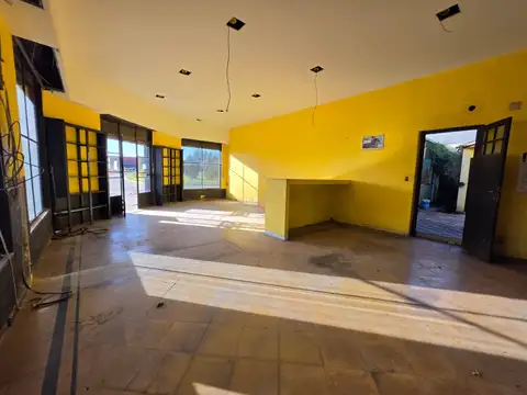 Local en Venta en Coronel Vidal, USD 256.000