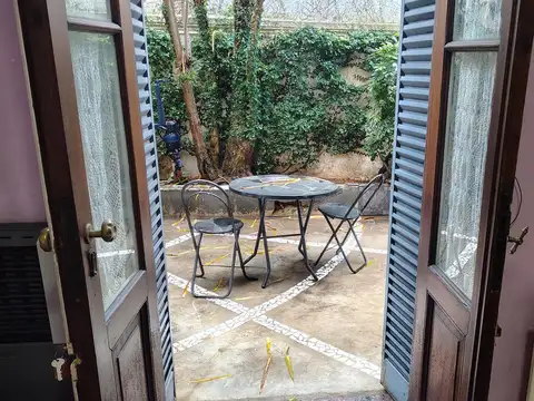 Depto Tipo Casa en Venta 40 años
