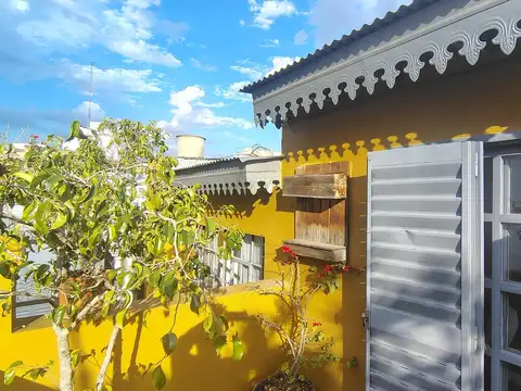 PH en Venta - Patio - Parrilla - 2 plantas - Silencioso - Chacarita