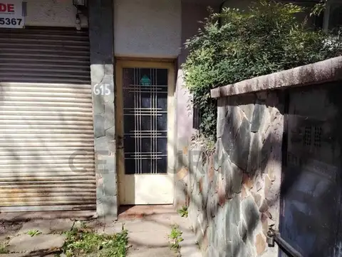 Blas Parera 600, Piso Depto 4