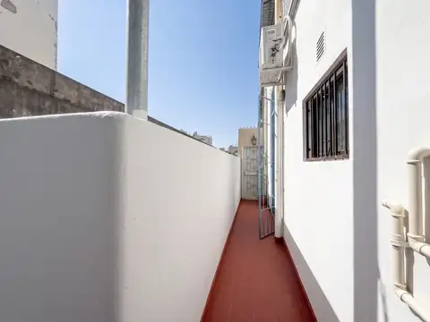 Depto Tipo Casa en Venta de 2 ambientes