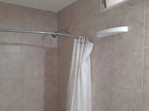 Local en Alquiler en Godoy Cruz, $ 790.000