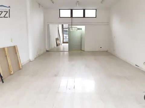 Local en Alquiler en Villa Adelina, $ 1.500.000
