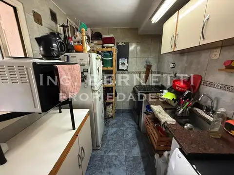 Avenida Albarellos 3100, Piso 2